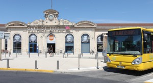 Bus et gare de Sète