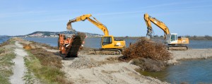 Travaux renforcement des digues Salins de Villeroy (Sète)