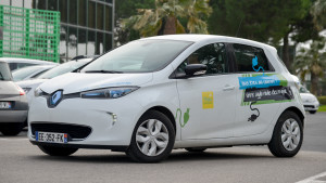 Hôtel d'agglomération, présentation des véhicules électriques équipant Thau Agglo