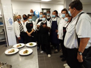 CUISINE MODE D' EMPLOI(S) A SETE