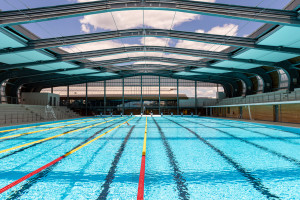 Bassin Laurent Vidal de la Piscine Fonquerne à Sète
